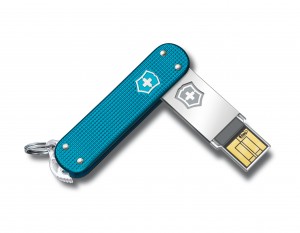 Victorinox-Slim-Flight Friendly blue USB drive